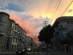incalescentheart:San Francisco at sunset &amp; the clouds decided to be baroque art.