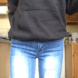 charlee-omo:  had an accident in these skin tight jeans yesterday! full video here!pw: charleeomo
