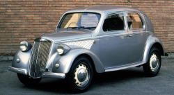 carsthatnevermadeit:  Lancia Ardea, 1948. One of many Lancia automotive firsts, the Ardea was the first production car to offer a 5 speed transmission