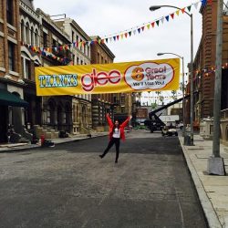 mygleekfeels:  Jenna, Chris, Amber, Kevin and Darren in one of the last pics as Glee Cast.  Wait, WHAT?!? He can walk!?! I would never have known if I hadn&rsquo;t been curious about the Glee Goodbye tag.