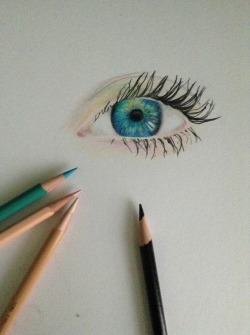 evoleur:  how are the eyelashes so realistic omg 