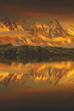 Lsleofskye:  Sunset Over The Chamonix Aiguilles From Lac Des Cheserys