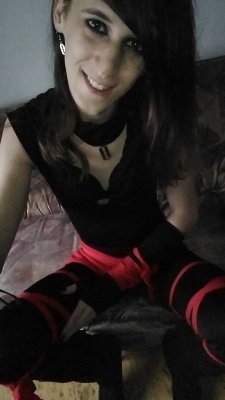 No filter pics with out mask ^_^ Thankies again for making my day ^_^ #emo #assassin #rawr #ninja https://t.co/EZ25ke7k2u