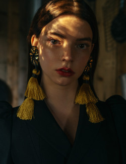 midnight-charm: Anya Taylor Joy photographed by Paul McLean for The Hunger Magazine Fashion Editor: Anna Hughes-Chamberlain Makeup: Andrew Gallimore 
