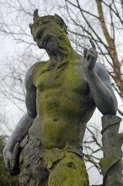 madness-and-gods:  Pan statue on the grounds of Chatsworth House, in North Derbyshire, England. 