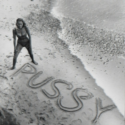 Terry O’Neill Honor Blackman as Pussy Galore 1963
