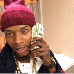 theblackdelegate:  Reblog fetty WAP holding this money and MONEY WILL COME YOUR WAY