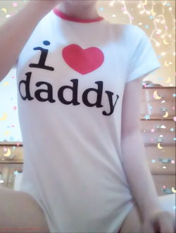 harleyquinnykitten:  I love Daddy 👑😇  Onsie from littleforbig.com
