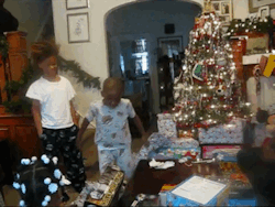 carcia24:  greatybuzz:  10 Kids Losing Their Sh*t Over Christmas Gifts… LMAO!!!  Me Christmas eve when my mom done cooking. Forget the gifts, I need food.  ^^ for reals man !!
