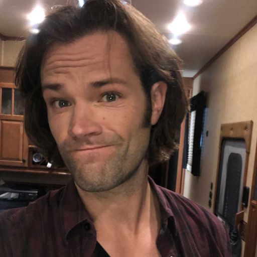thinkitscalledmydestiel:  thinkitscalledmydestiel:  my brother just ran into my room with shaving cream mutton chops and three razors between his fingers on each hand and shouted I’M WOLVERCREAM  you think this is a joke  