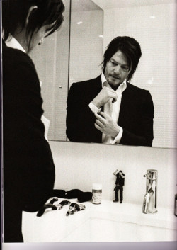 ennoia3:  I know every time a new photoshoot of Norman’s comes out I gush over how it’s my favorite one. But this time I really mean it!!! Gah, the Reedus is PERFECTION! I mean, really, just look at him, saying nothing of the way he makes sure EITD