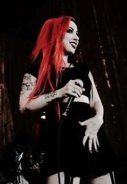 newyearsdxy:  “Even when no one else is there, music is always a shoulder to lean on. Even for those who create it”   - Ash Costello