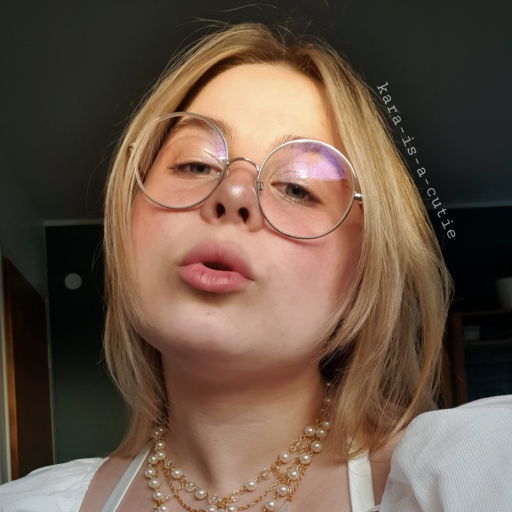zzoloftqueen:Just got my first paycheck at my new job and it was less I had expected&hellip; they have hardly any hours for me to work and it’s been so stressful. All I want for Christmas is to not be worried about bills 😖Subscribe or tip?Lonelyfans
