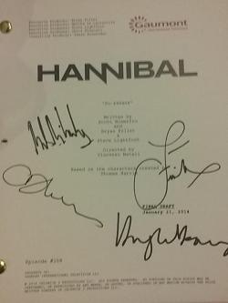 chesapeake-cannibal:  So nbchannibal gave me a signed script and this lovely note (as well as an art in the making book) THANK YOU GUYS SO MUCH!!! 