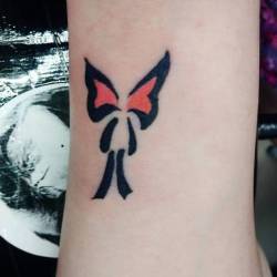 Small butterfly from the weekend. Thank you!   #tattoos #butterfly #starbrite  #tattoo  #artistsontumblr #artistsoninstagram #electrum  #ravenseyeink #tattooartist
