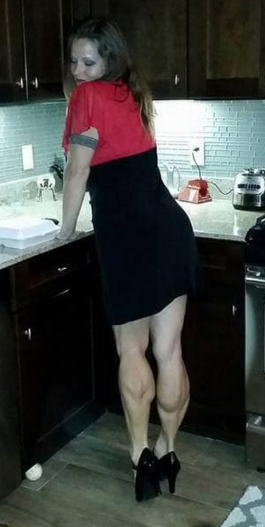 Gallery : https://www.her-calves-muscle-legs.com/2020/05/sybil-frazier-slayergrrl-stunning-huge.html