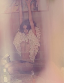 NICOLE TRUNFIO PHOTOGRAPHED BY GUY AROCH FOR S MAGAZINE