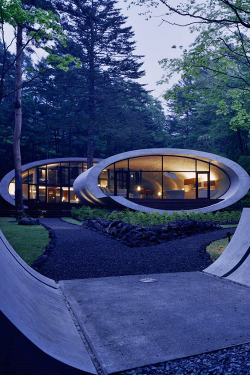 livingpursuit:  Shell House | ARTechnic Architects 