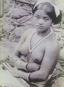 Ifugao Girl. 1910. Via Eduardo de Leon.
