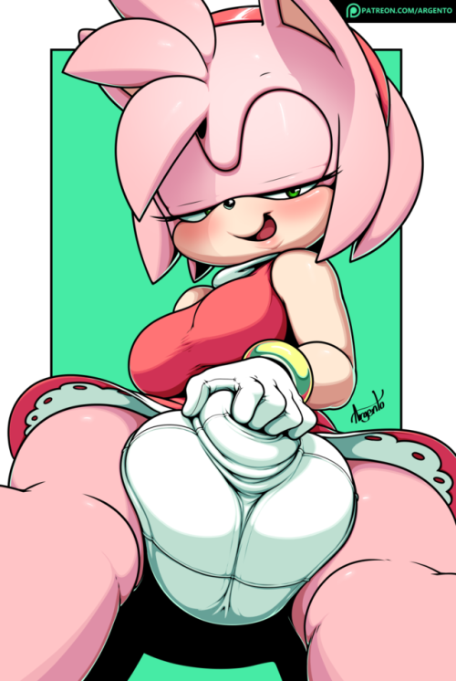 edgeargento:  Amy’s Bulge   “That’s a big sack you got there Amy! 0.o”     Get the HD version of this and early access to pictures like it in the future by supporting me on patreon.   Patreon.com/Argento 