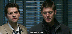 thedeathofablog:  dean-and-samwinchester:  IT’S BACK  The first time I saw this post was before I saw supernatural and i thought it was a real clip from the show and I got really confused after I caught up and hadn’t watched this scene yet 