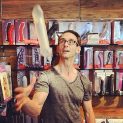 Fight Club author Chuck Palahniuk juggling dildos by Nate “Igor”
