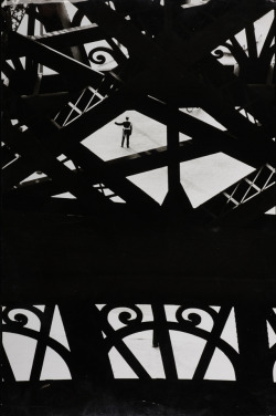 thephotoregistry:  Eiffel Tower, Paris, 1964 Marc Riboud 