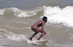 surf naked/
