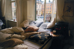 orchid-bones:  intheoldtown-deactivated2014042: Swedish dorm room um excuse? my dorm room betta look like dis  Is this in Uppsala? I SO RECOGNISE THIS