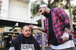 atticbat:  catsandcrisps:  sexience:  mymodernmet:  Barber Nasir Sobhani Spends His Days Off Giving Free Haircuts and a Boost of Confidence to the Homeless  important  Lovely stuff  Mad respect for him.