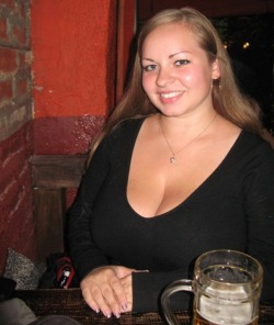 jed32:  breastification:  Russian tits  Dang wow she is thick I want more pic she beauty full 