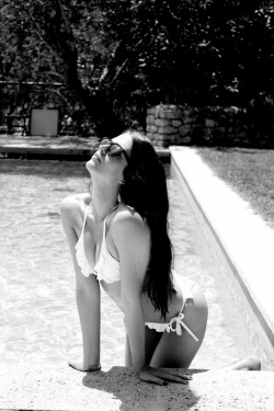 blackandwhitebombshells:  Clara Alonso.Requested by Anonymous.Send in your requests here.