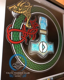 celtichammerclub:Full color Mjölnir and Jormungand for #thorsday !!  ➖ #originalart by @celtichammerclub for @damn.heathens  ➖ #celtichammerclub #thor #thorshammer #mjölnir #norse #nordic #viking #vikings #vikingart #norseart #thurisaz #runes #urnes
