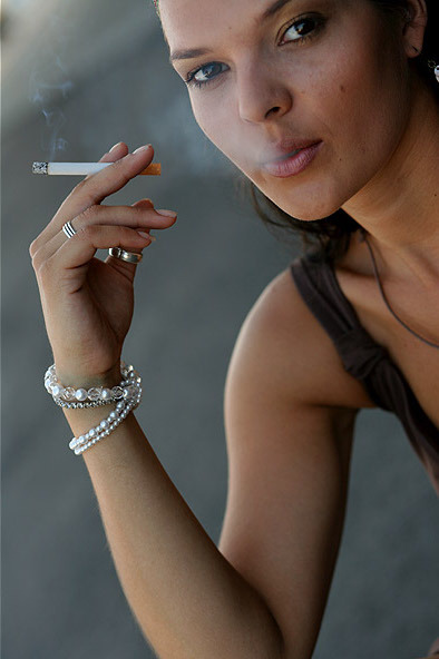 SMOKING WOMAN
