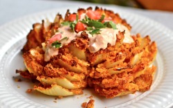 do-not-touch-my-food:  Baked Bloomin’ Onion