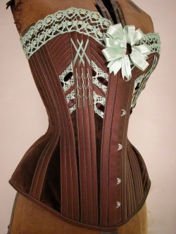 sexy-in-corset:Corset   corsets