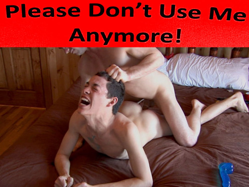 profoundlygay:  Please don’t use me anymore!  if he really wanted you to stop, he’d use the safeword