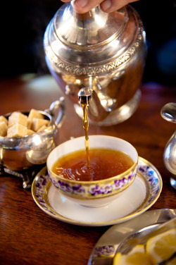 teatimewithemma:  (via Marshall Free House Brunch - High Tea | Flickr - Photo Sharing!)  
