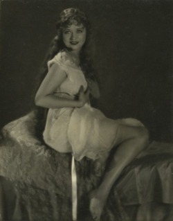  Phyllis Haver, early 1920s 