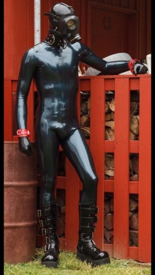 HOT rubber catsuit boots and gas mask