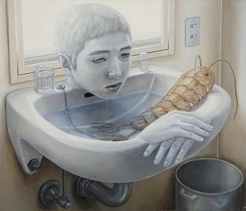 crossconnectmag:  Tetsuya Ishida born in 1973, was a Japanese painter, best known for his surreal portrayal of an ordinary Japanese life. Artist died in a railroad crossing accident in Tokyo in 2005. Ishida’s works feature three major themes: Japan’s