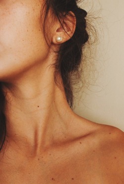 mauiw0w:  freckle monster 