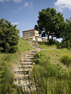 dezeen:  Torre di Moravola by Christopher