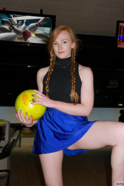 Bree Abernathy In Gutterballs - 44 pics @ Zishy.com. Click for pictorial.