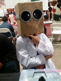 chandelurre:The best Flug cosplay I found at Anime Expo  Just piping in that I was this Flug! Thank you for taking this picture :D
