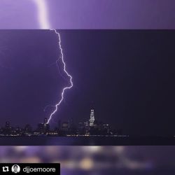 hiponcho:  Did you catch the amazing #lightening storm this morning? This incredible shot was taken by @djjoemoore at 4am! #NYC #⚡️ http://ift.tt/1M9twNA