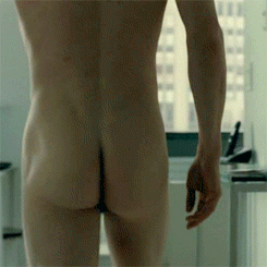 badkryptonian:  MICHAEL FASSBENDER IN “SHAME”.     (NOT SORRY I POSTED THIS)