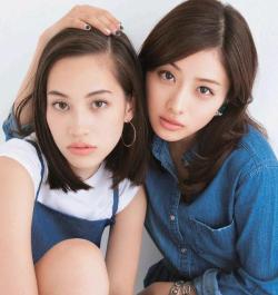 From WITH’s September 2015 issue: Mizuhara Kiko (Mikasa) and Ishihara Satomi (Hanji) talk about romance potential for their characters! (Translation used with credit)It’s great to see that Satomi is perfectly aware that Erwin exists in canon, as he’s