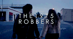 yearinreview:  The 1975 - Robbers