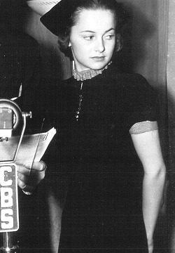 ruthelizabeths: Olivia de Havilland c. 1937 